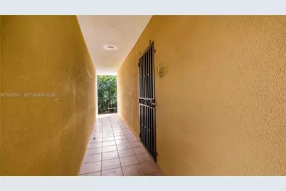 4390 W 12th Ln #18B, Hialeah, FL 33012 - Photo 19