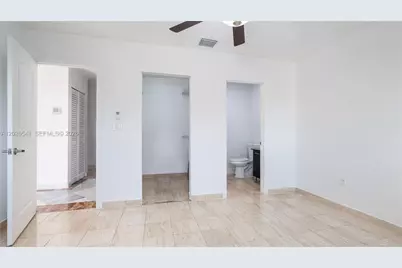 4390 W 12th Ln #18B, Hialeah, FL 33012 - Photo 17