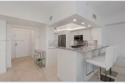 3020 NE 32nd Ave #1401, Fort Lauderdale, FL 33308 - Photo 3