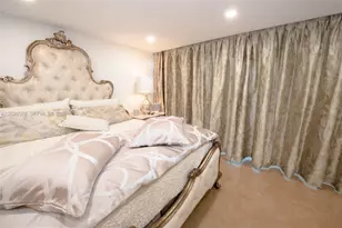 5445 Collins Ave, Miami Beach, FL 33140 - Photo 19