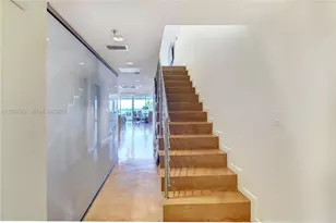 5445 Collins Ave, Miami Beach, FL 33140 - Photo 27