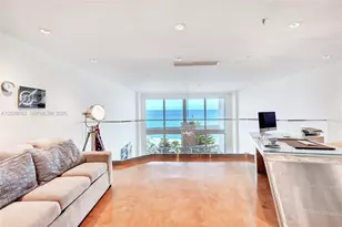 5445 Collins Ave, Miami Beach, FL 33140 - Photo 15