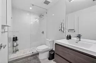 700 NE 14th Ave, Fort Lauderdale, FL 33304 - Photo 39