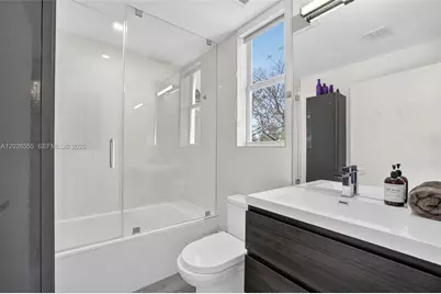 700 NE 14th Ave #311, Fort Lauderdale, FL 33304 - Photo 29