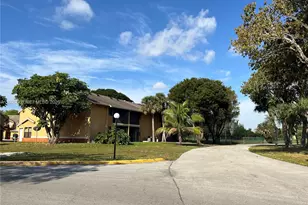 2501 NW 56th Ave, Lauderhill, FL 33313 - Photo 11