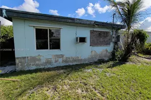 820 Curtiss Dr, Opa-Locka, FL 33054 - Photo 7