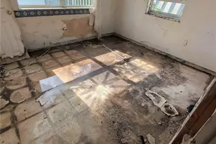 820 Curtiss Dr, Opa-Locka, FL 33054 - Photo 17