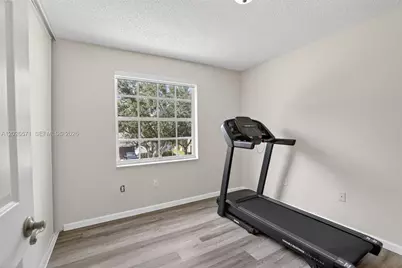 15782 NW 10th St, Pembroke Pines, FL 33028 - Photo 39