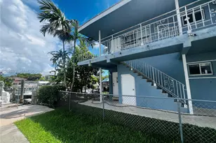 2033 Calais Dr, Miami Beach, FL 33141 - Photo 37