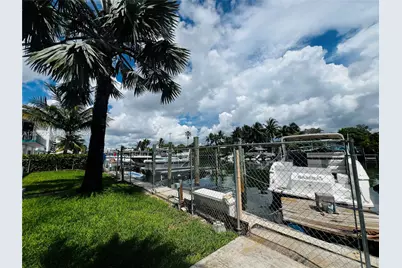 2033 Calais Dr #5, Miami Beach, FL 33141 - Photo 1