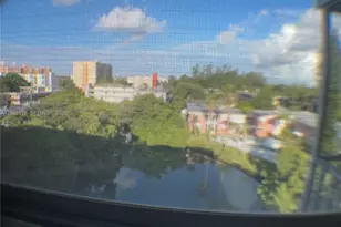 12590 NE 16th Ave, North Miami, FL 33161 - Photo 15
