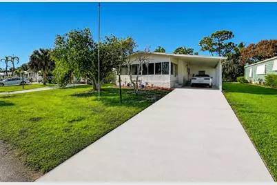8227 Cinnamon Ln, Port Saint Lucie, FL 34952 - Photo 1