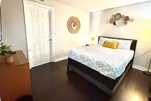 1011 NW 7th Ave, Miami, FL 33136 - Photo 13