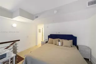 41 SE 5th St, Miami, FL 33131 - Photo 11