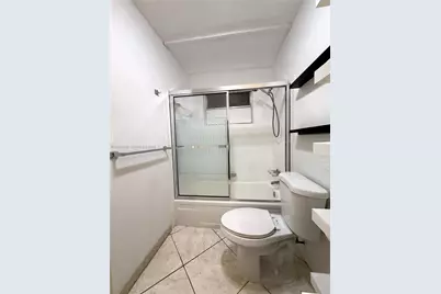 300 NE 14th Ave #307, Hallandale Beach, FL 33009 - Photo 15
