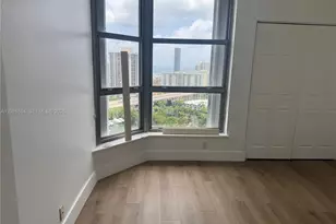 3530 Mystic Pointe Dr, Aventura, FL 33180 - Photo 9