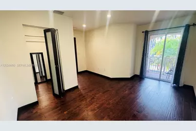 1094 Redwood St #1094, Hollywood, FL 33019 - Photo 41