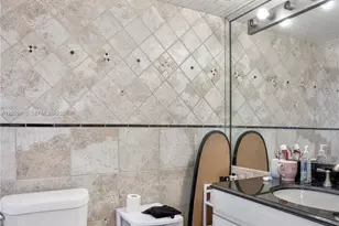 180 NE 12th Ave, Hallandale Beach, FL 33009 - Photo 13