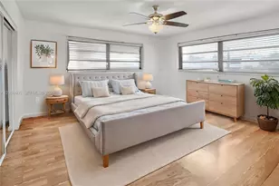 180 NE 12th Ave, Hallandale Beach, FL 33009 - Photo 11