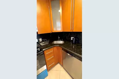 919 Michigan Ave #1, Miami Beach, FL 33139 - Photo 9
