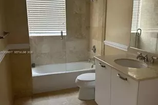 2011 N Ocean Blvd, Fort Lauderdale, FL 33305 - Photo 35