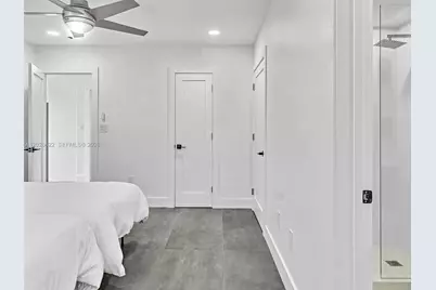 11900 N Bayshore Dr #1-8, North Miami, FL 33181 - Photo 27
