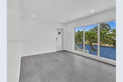 11900 N Bayshore Dr #1-8, North Miami, FL 33181 - Photo 31