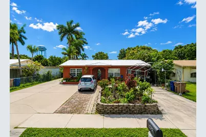 422 Ballair Rd, Fort Myers, FL 33905 - Photo 1