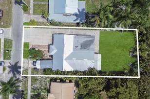 422 Ballair Rd, Fort Myers, FL 33905 - Photo 3