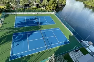 16558 NE 26th Ave, North Miami Beach, FL 33160 - Photo 3