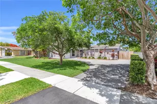 18645 SW 90th Ave, Cutler Bay, FL 33157 - Photo 1