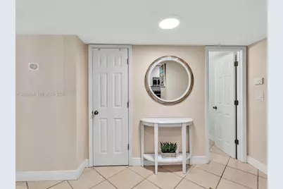 3660 Citrus Trce #2, Davie, FL 33328 - Photo 11