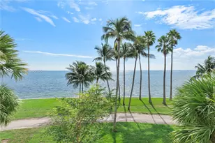 2 Grove Isle Dr, Miami, FL 33133 - Photo 23