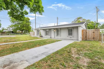 1200 NW 87th St #1, Miami, FL 33147 - Photo 5