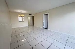 8610 N Sherman Cir, Miramar, FL 33025 - Photo 9