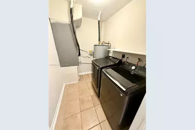 206 SE 3rd Pl, Dania Beach, FL 33004 - Photo 17