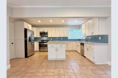 206 SE 3rd Pl, Dania Beach, FL 33004 - Photo 15
