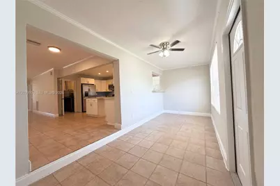 206 SE 3rd Pl, Dania Beach, FL 33004 - Photo 23