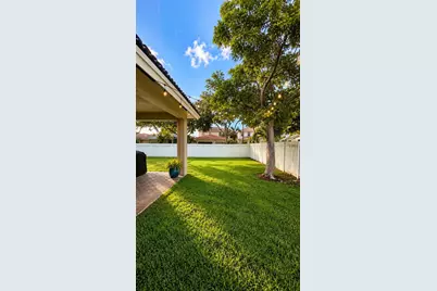 13704 SW 31st St, Miramar, FL 33027 - Photo 17