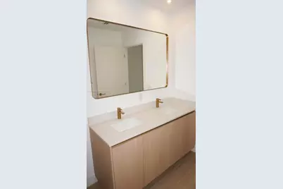 90 NE 32nd St. #209, Miami, FL 33137 - Photo 11
