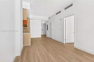 90 NE 32nd St, Miami, FL 33137 - Photo 15