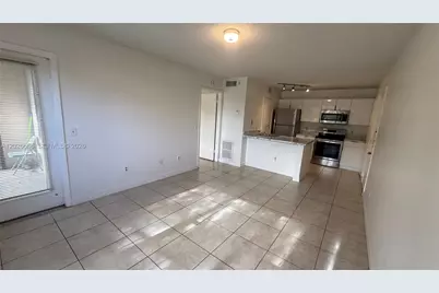 4581 W McNab Rd #20, Pompano Beach, FL 33069 - Photo 11