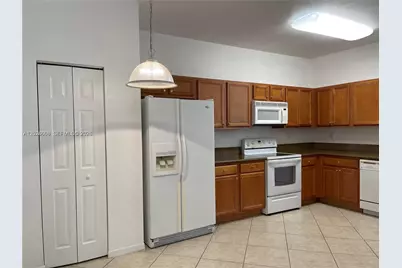 4304 SW 131st Ln #13102, Miramar, FL 33027 - Photo 11