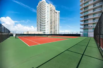 1745 E Hallandale Beach Blvd #2104W, Hallandale Beach, FL 33009 - Photo 9
