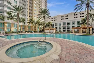 1745 E Hallandale Beach Blvd, Hallandale Beach, FL 33009 - Photo 9