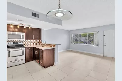 8695 NW 6th Ln #2-111, Miami, FL 33126 - Photo 7