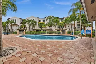 8695 NW 6th Ln, Miami, FL 33126 - Photo 27