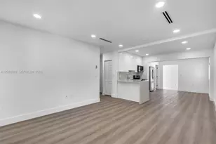 2810 SW 26th St, Miami, FL 33133 - Photo 5