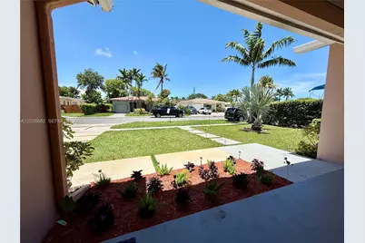 206 SE 3rd Pl, Dania Beach, FL 33004 - Photo 41