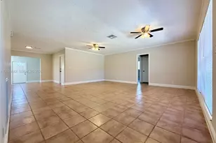 206 SE 3rd Pl, Dania Beach, FL 33004 - Photo 11